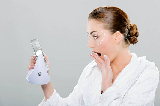 Facial contouring devices from magic secret